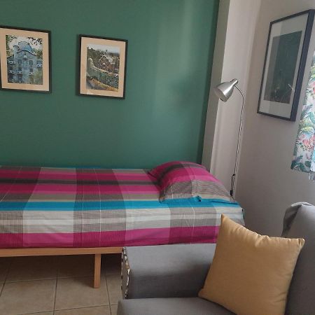Comfortable Apartment In The Center Of Volos Very Close To The Port Esterno foto